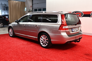 Volvo V70 vaihtoauto