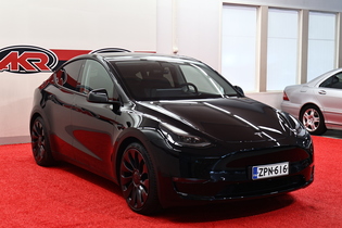 Tesla Model Y vaihtoauto