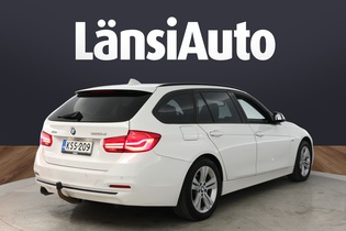 BMW 320 vaihtoauto