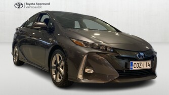Toyota Prius PHEV vaihtoauto