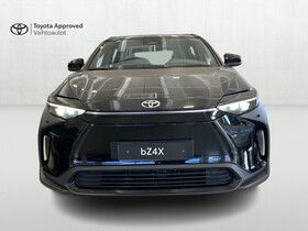 Toyota bZ4X vaihtoauto