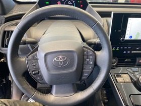 Toyota bZ4X vaihtoauto