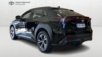 Toyota bZ4X vaihtoauto