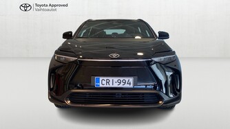 Toyota bZ4X vaihtoauto