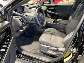 Toyota bZ4X vaihtoauto