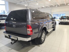 Toyota Hilux vaihtoauto