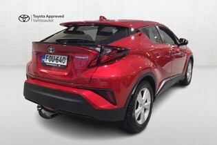 Toyota C-HR vaihtoauto