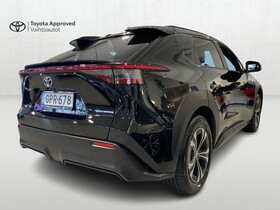 Toyota bZ4X vaihtoauto