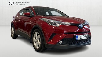 Toyota C-HR vaihtoauto