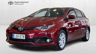 Toyota Auris vaihtoauto