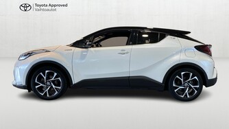 Toyota C-HR vaihtoauto
