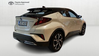Toyota C-HR vaihtoauto