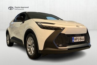 Toyota C-HR vaihtoauto