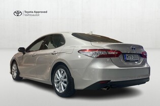 Toyota Camry vaihtoauto