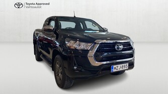 Toyota Hilux vaihtoauto