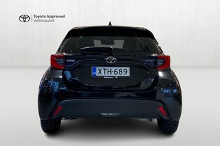 Toyota Yaris vaihtoauto