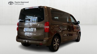 Toyota Proace Verso vaihtoauto