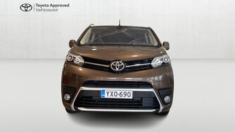 Toyota Proace Verso vaihtoauto