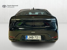 Toyota Prius Plug-in vaihtoauto