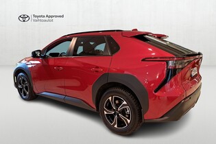 Toyota bZ4X vaihtoauto