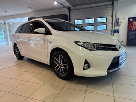 Toyota Auris vaihtoauto