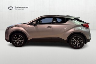 Toyota C-HR vaihtoauto