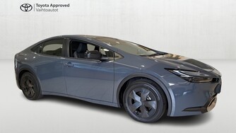 Toyota Prius Plug-in vaihtoauto