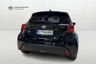 Toyota Yaris vaihtoauto