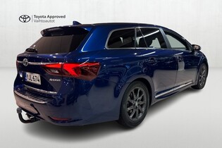 Toyota Avensis vaihtoauto