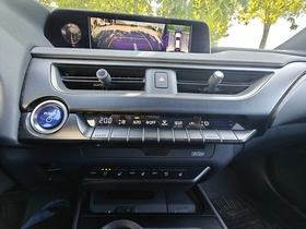 Lexus UX vaihtoauto
