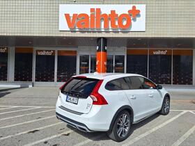Volvo V60 Cross Country vaihtoauto