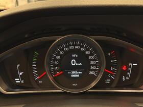 Volvo V40 Cross Country vaihtoauto