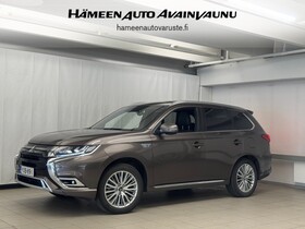 Mitsubishi Outlander PHEV vaihtoauto