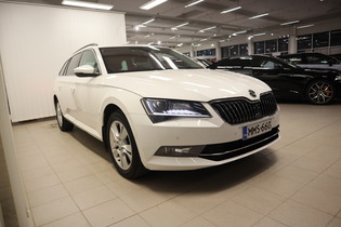 Skoda Superb vaihtoauto