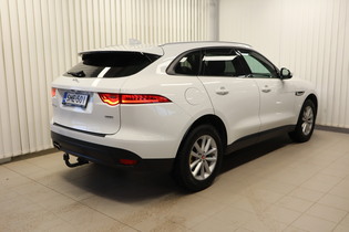 Jaguar F-PACE vaihtoauto