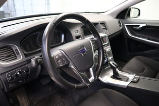 Volvo V60 Cross Country vaihtoauto