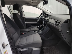 Volkswagen Touran vaihtoauto