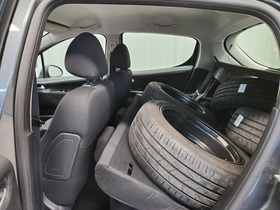 Peugeot 207 vaihtoauto