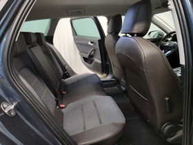 SEAT Leon Sportstourer vaihtoauto