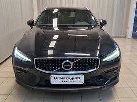 Volvo V60 Cross Country vaihtoauto