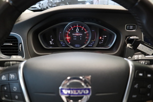 Volvo V40 Cross Country vaihtoauto