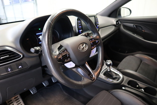 Hyundai i30 5d vaihtoauto