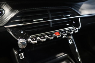 Peugeot e-2008 vaihtoauto