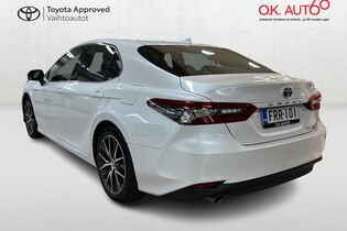 Toyota Camry vaihtoauto