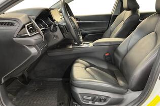 Toyota Camry vaihtoauto