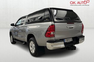 Toyota Hilux vaihtoauto