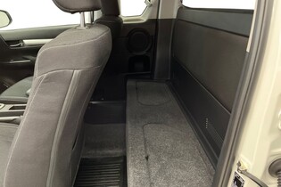 Toyota Hilux vaihtoauto