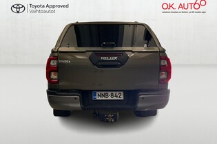 Toyota Hilux vaihtoauto