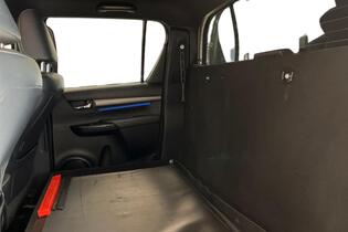 Toyota Hilux vaihtoauto