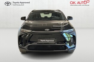 Toyota bZ4X vaihtoauto